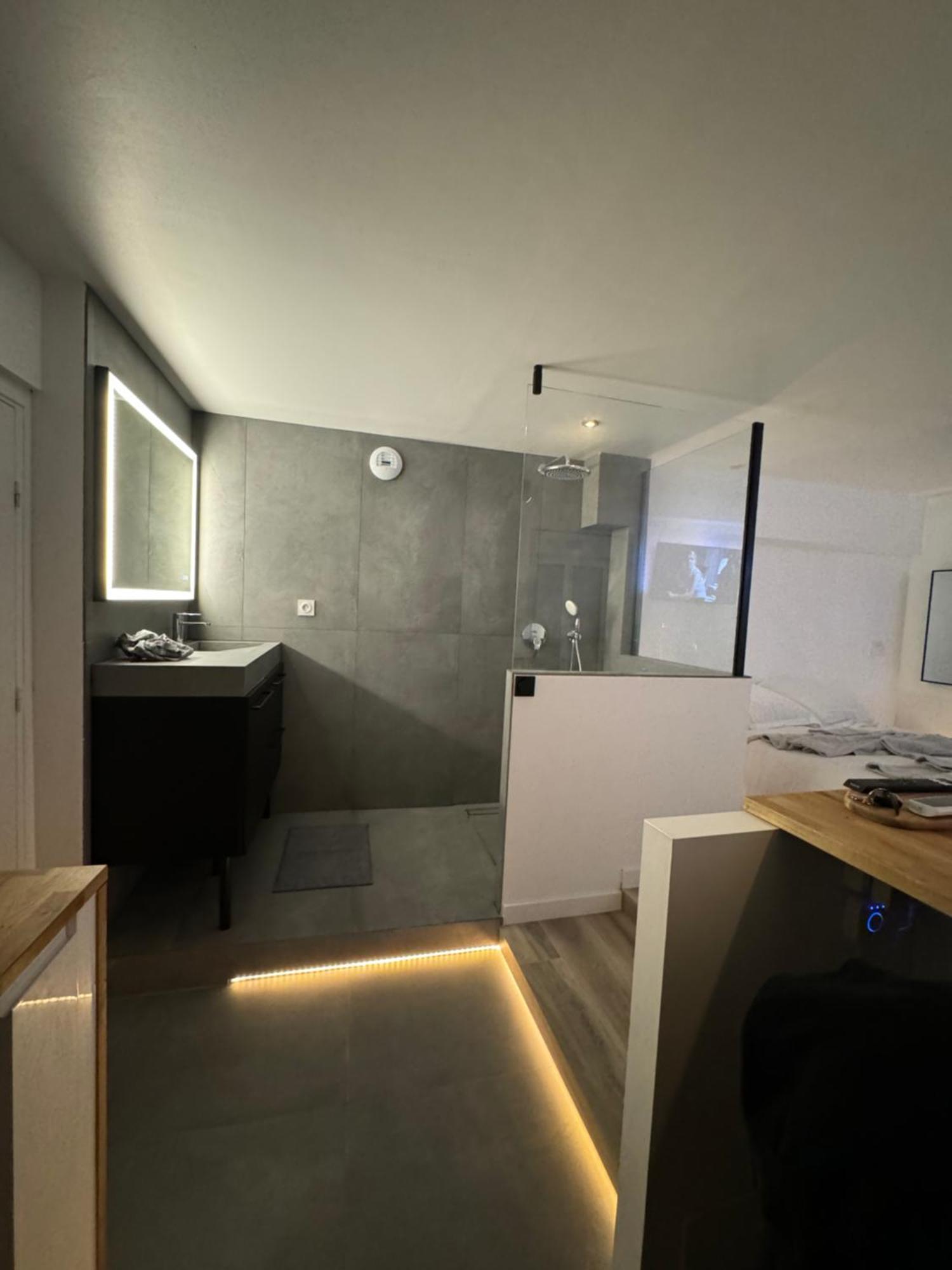 O Romeo - Suite Privee Fougeres Exterior foto