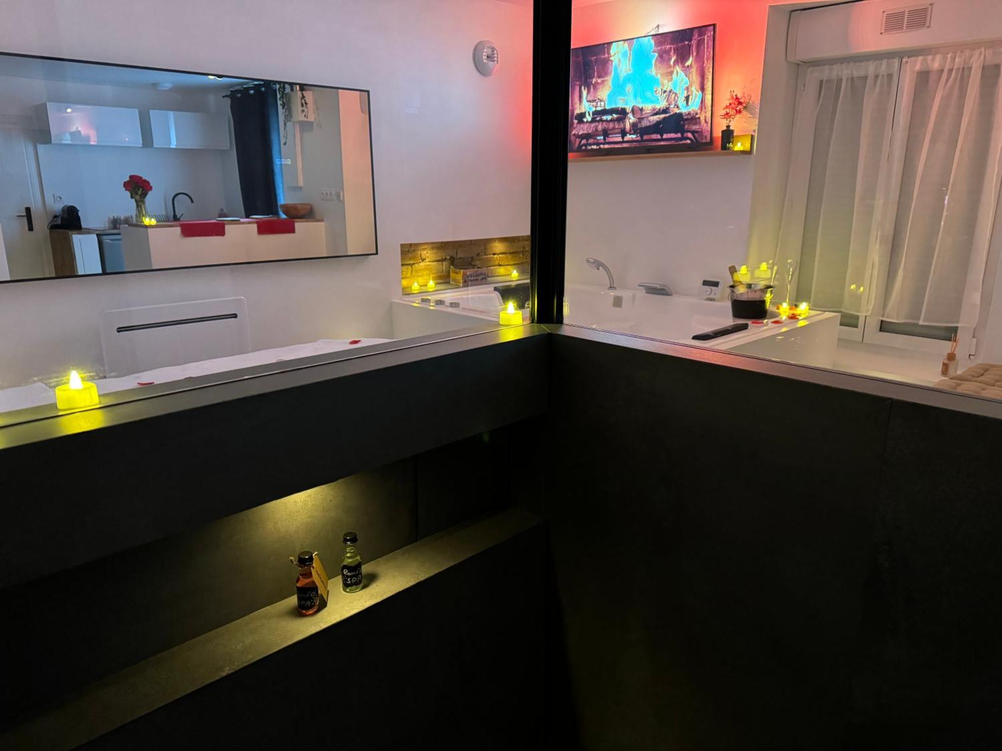 O Romeo - Suite Privee Fougeres Exterior foto